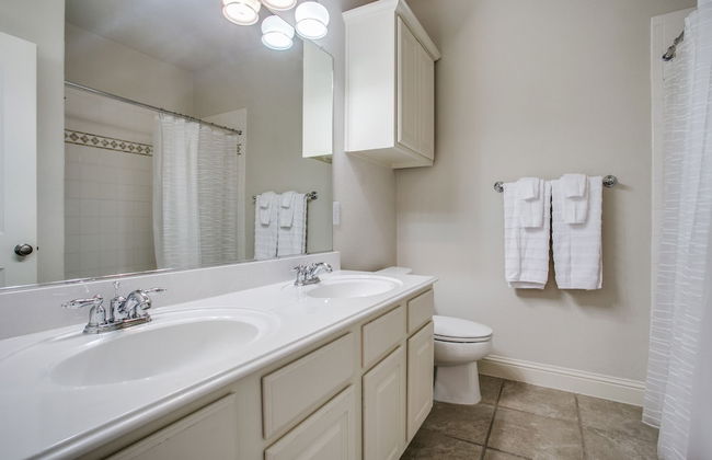 Beautifully furnished TownHome at shops - Foto 21