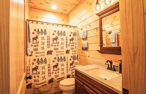 Art's Bungalow-wooded seclusion 1 mi to Deep Creek and Bryson City - Foto 17