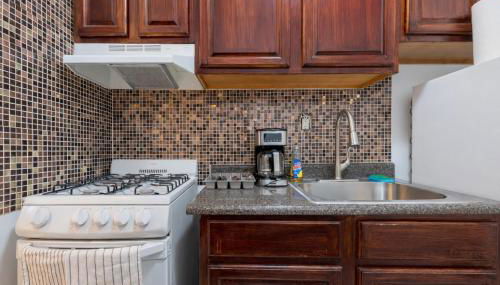 2BD Manhattan Valley Hideaway - Photo 2