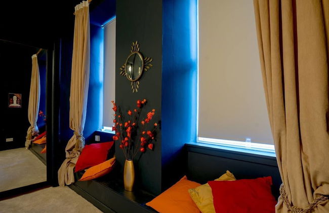 JOIVY Unique Royal Mile Apt - Relive Music History - Foto 17