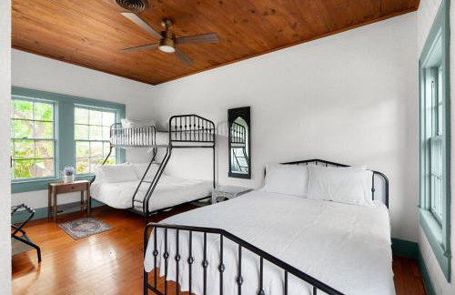 Cole Springs Historic Cottage - Foto 10