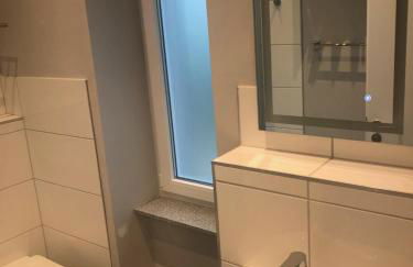 WM- Touristik- Berlin - Foto 3