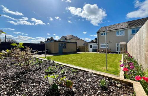 Dunmuir House 4 Bedroom 2 bathroom House & Garden in Denny - Photo 41