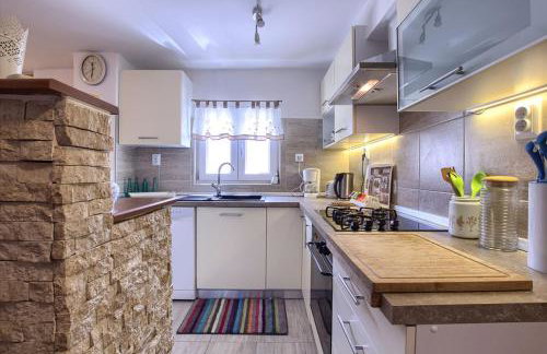 Charming villa Nera with pool and hydromassage near the beach - Foto 17