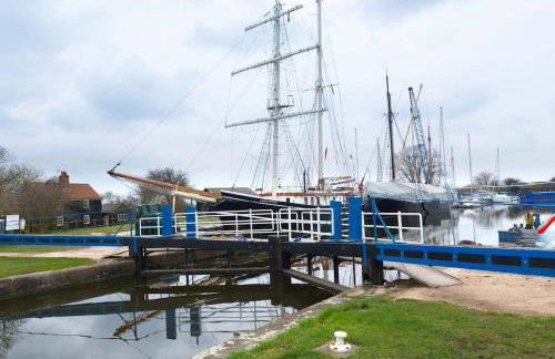 Navigation Cottage on the Historic Sea Lock overlooking the Nature Reserve - Foto 6