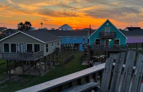 Private beach access -360 Water Views - Upscale home - Second Row - Foto 28