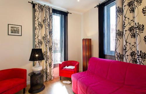 Luxurious Pink House and Parking - Foto 26