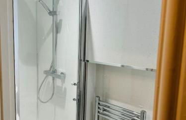 Modern 2 Bedroom Apt Derby City - Foto 31