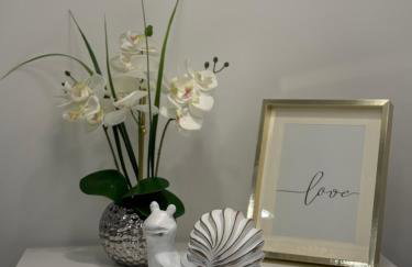 HelaMoni, New 5 Star 2 Person apartments with pool - Foto 8