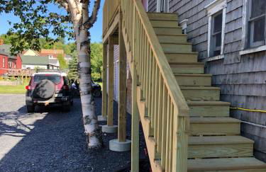 Upscale Moosehead lake Suite downtown Greenville - Foto 46