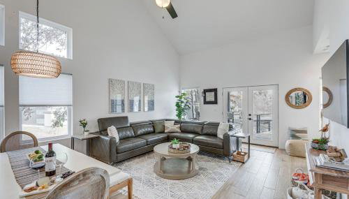 Pet-Friendly Lake LBJ Retreat with Deck and Hot Tub! - Foto 5