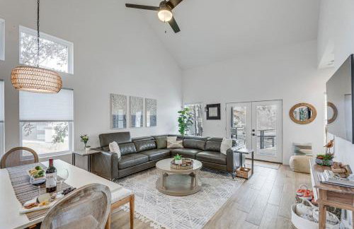 Pet-Friendly Lake LBJ Retreat with Deck and Hot Tub! - Foto 5