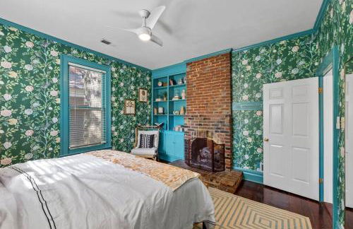 Large historical home w/ fire pit, chef kitchen. - Foto 25