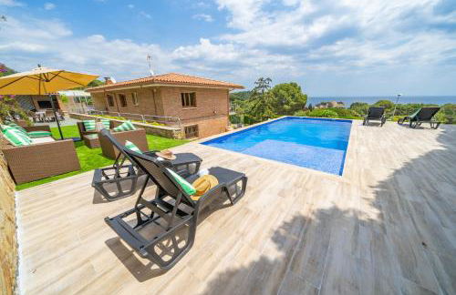 Villa Santa Cristina Primera Línea Playa Piscina Barbacoa Aire Acondicionado - Foto 33