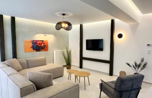 Hermes Luxury Apartment - Photo 6