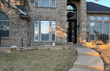 Large 4 Bdrm House in East Dallas - Photo 2