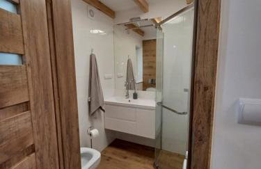 Domek, domki na Mazurach. Okolice Olecka - Foto 12