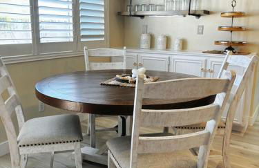 Fragrant Finnish Sauna & Cozy Pool with French 3br - Foto 12