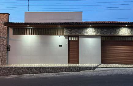 Mansão com piscina próximo do Aeroporto Rodoviária - Foto 1