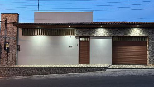 Mansão com piscina próximo do Aeroporto Rodoviária - Foto 1