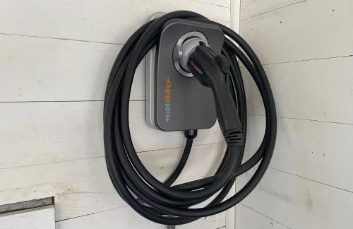 CSU Hideaway King Bd, Backyard Oasis, EV Charger - Foto 95