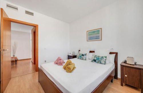 Villa Serena Marbella - Luxury villa with pool & sea views - Photo 30