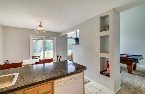 Near Big Boulder Mtn! Home with Fireplace and Games - Foto 5