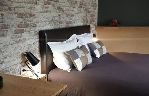 Gîte cosy près du Mans avec jardin, piscine et parking, idéal pour 4 pers. - FR-1-410-388 - Photo 23