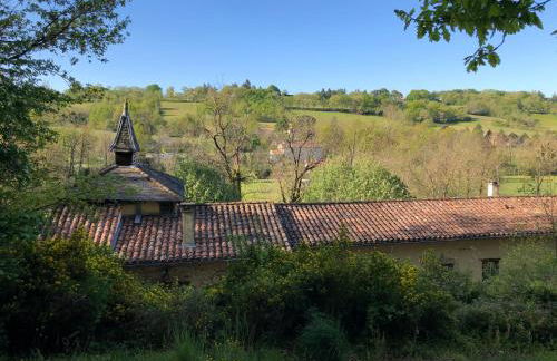 The Courtyard - Photo 7