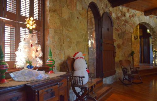 Cole Springs Historic Cottage - Foto 60