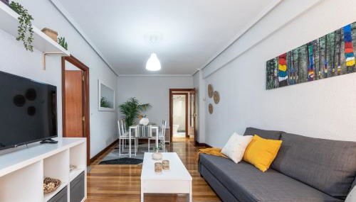 POLITTE amplio apartamento & garaje - el Casco Viejo a tus pies - Foto 5