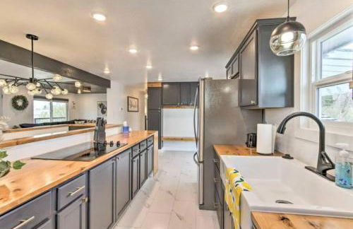 Sleek Great Falls Retreat - Foto 15