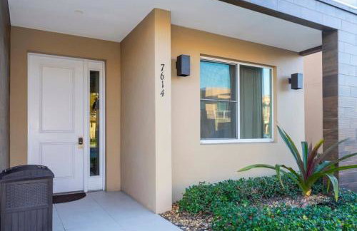 Stunning 4Bd Close to Disney @ Magic Village 7614 - Foto 120