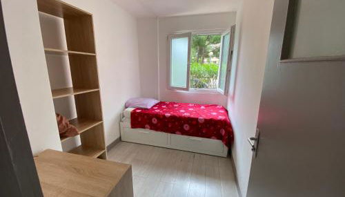 Nice hillside with 100 sqm private garden - Foto 5, wardrobe