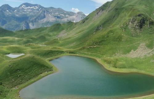 Ossau T2 5 personnes 1 chambre draps serviettes inclus parking moustiquaires tout confort près du ski - Foto 27