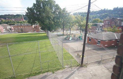 3E *Historic Gem* Heart of Southside-Sleeps 10 - Foto 22