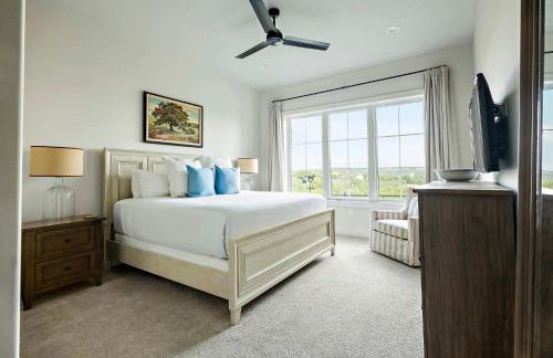 Scenic Lake Travis Farmhouse - Pickleball - BBQ - Foto 12