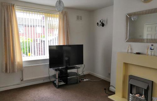 Spacious semi detached house - Photo 14