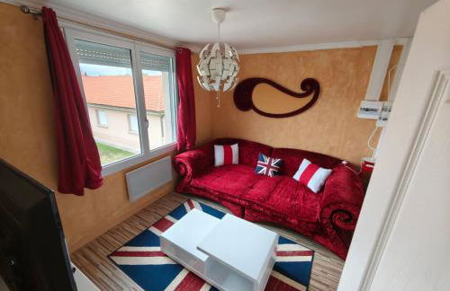 independent apartment in house with 3 bedrooms - Foto 1