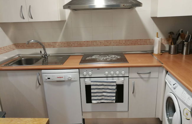 Velez Nazari - Photo 51