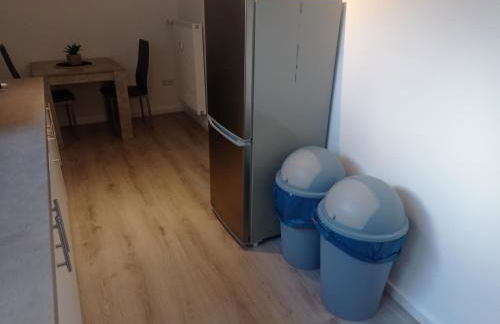 Work and Stay Sundern-Allendorf Modernisierte Unterkunft mit 5 Betten plus Schlafcouch mit Balkon - Foto 8