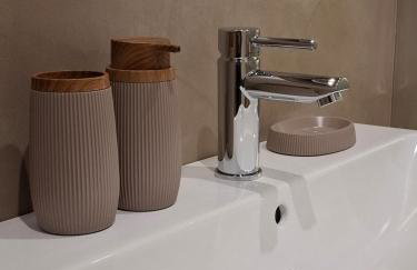 Síderòs - Dimora di benessere con idromassaggio "Experience for 2 adults only" - Foto 2