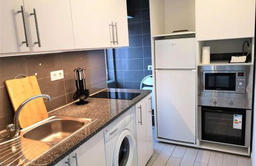 Lemon Tree House Coimbra - Courtyard garden with city views - Foto 8