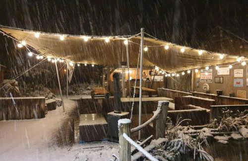 Sutton Coldfield 2-Bed Caravan Parking & Bar-B-Q - Foto 21