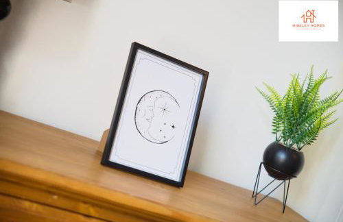 Spacious 6-Bedroom House with Parking in Bridgwater Ideal for Contractors & Group Stays - Foto 77