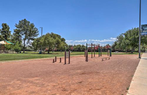 Vibrant Tucson Home, Walk to U of A and Dining! - Foto 28