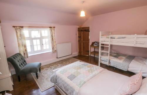 Bute Cottage - Photo 35