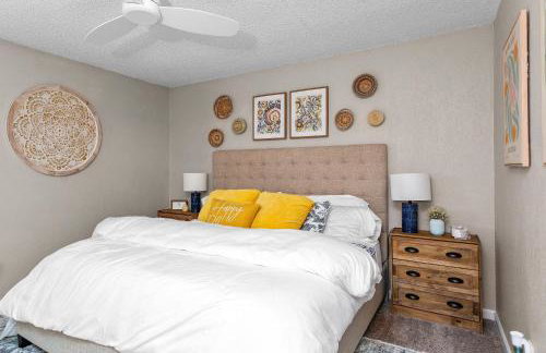 Modern Comfort Near Portal Park - Pet Friendly - Foto 17