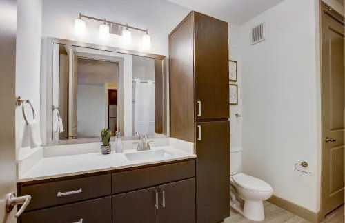 CozySuites at Town Lake - Foto 52