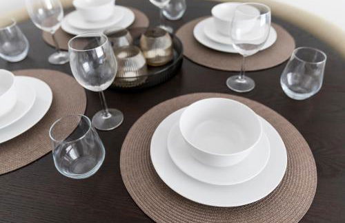 Gorgeous Modern Apartment near Redhill Station inc Private Garden & Parking - Foto 15